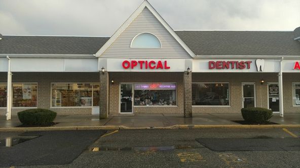Mount Sinai Shopping Center: 5507 Nesconset Hwy, Mount Sinai, NY 11766